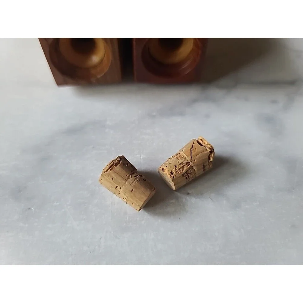 Nelson Farm Museum Souvenir Wooden Salt And Pepper Shakers Vintage, READ